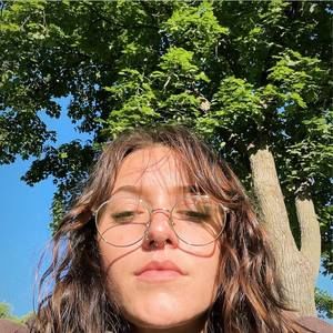 Meet your Posher, Ariana